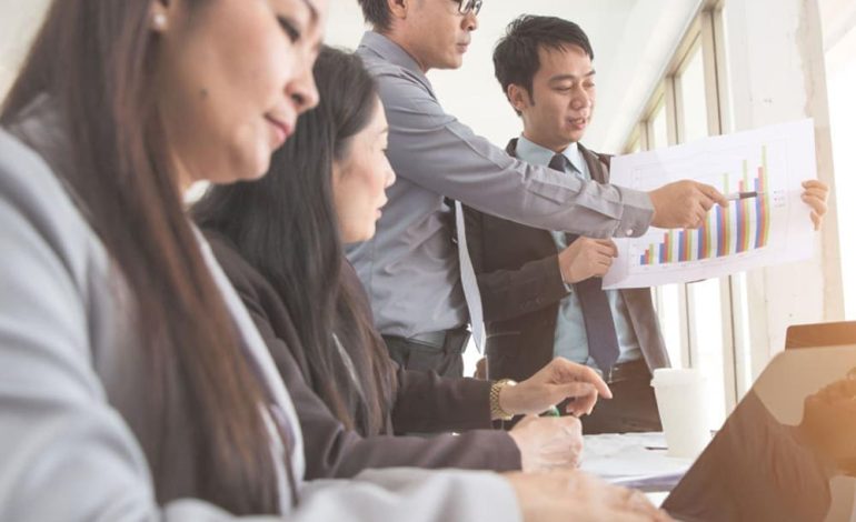 Peran HR dalam Pengembangan SDM untuk Menghadapi Tantangan Bisnis