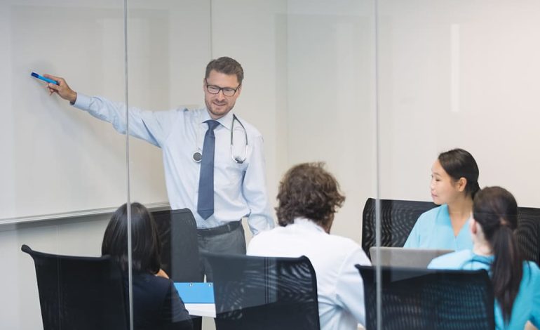  Peran Pelatihan dalam Membangun Tenaga Medis yang Kompeten