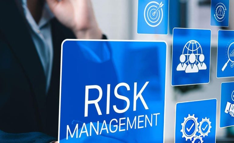 Pendekatan Manajemen Risiko untuk Lingkungan Kerja Rumah Sakit yang Aman